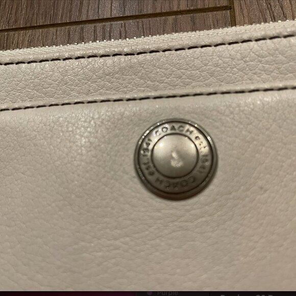 Coach White Leather Wristlet Bag, Soft Lamb Leather - Picture 2 of 10